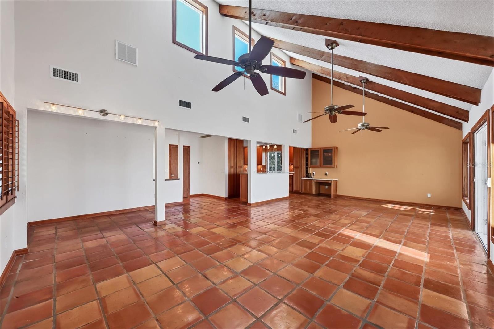 COQUINA KEY SEC 2 - Residential Lease