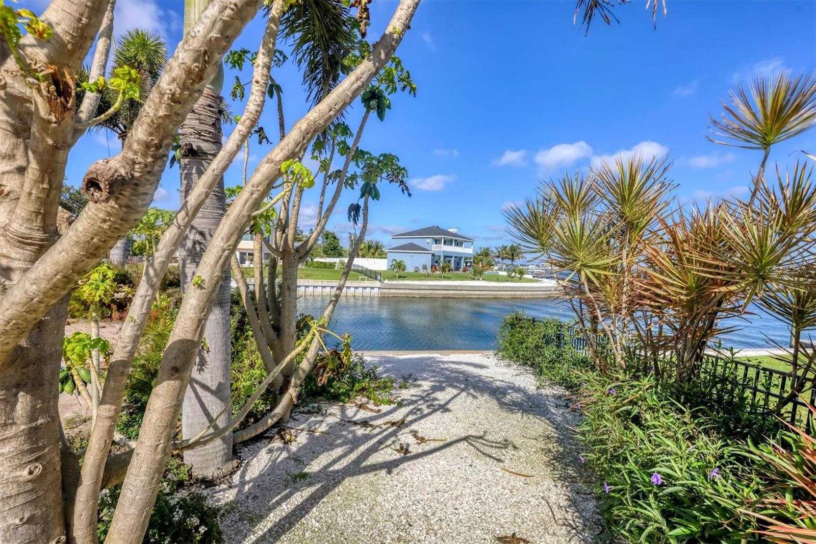 COQUINA KEY SEC 2 - Residential Lease
