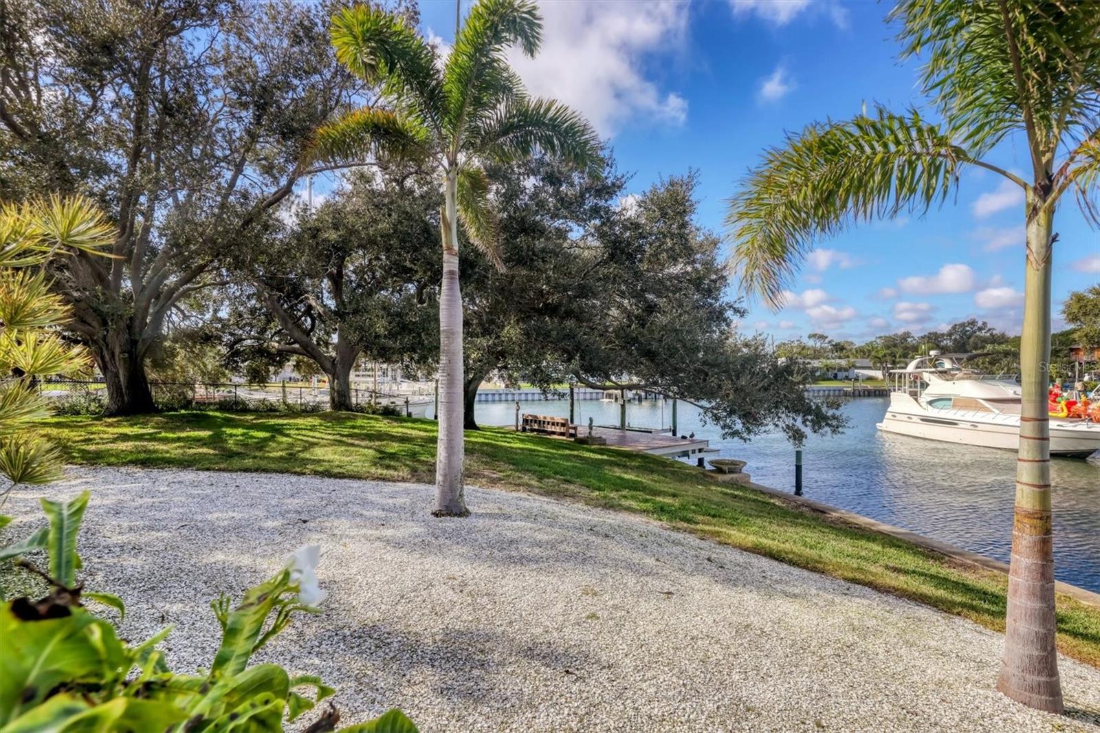 COQUINA KEY SEC 2 - Residential Lease