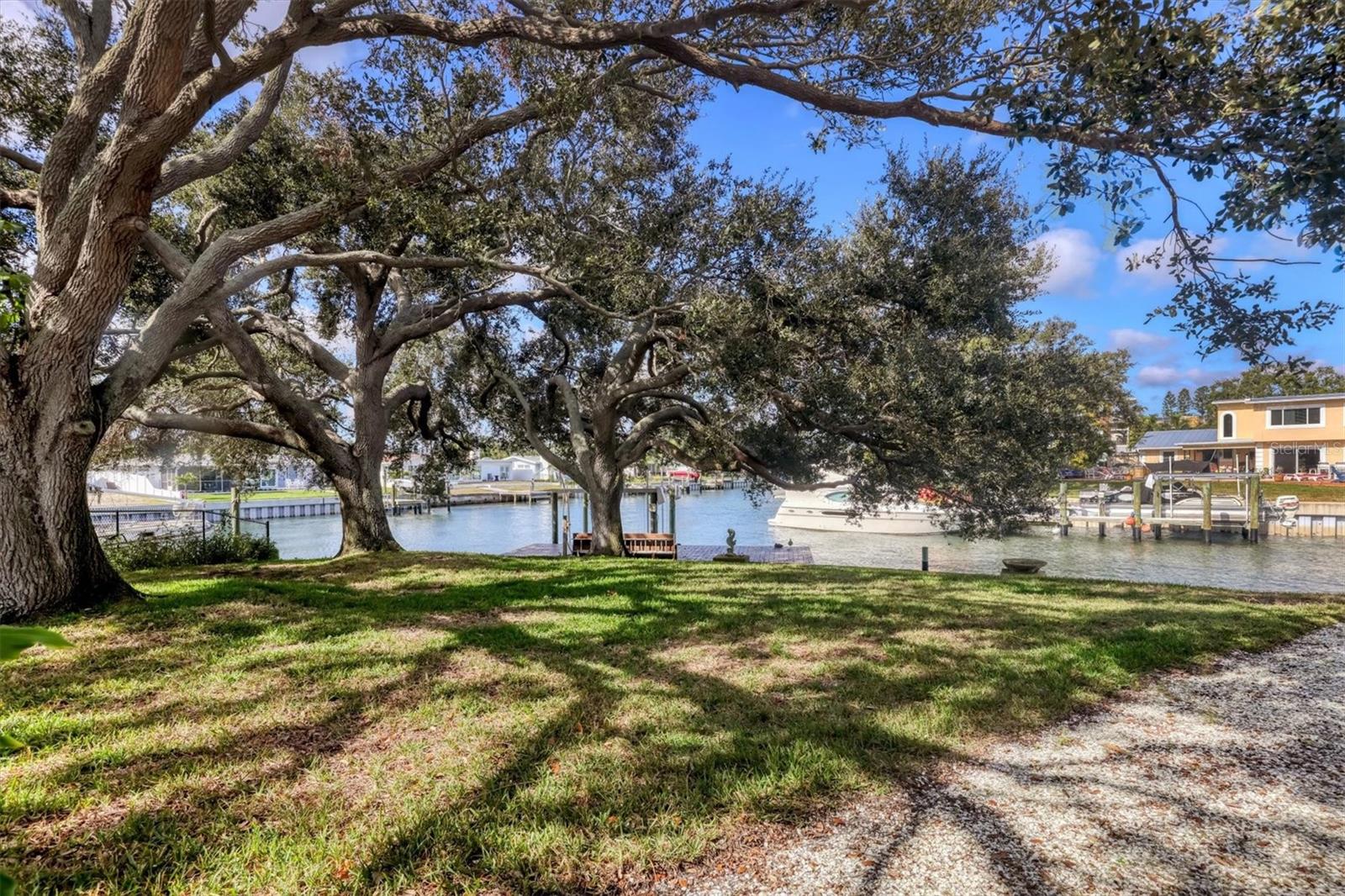 COQUINA KEY SEC 2 - Residential Lease