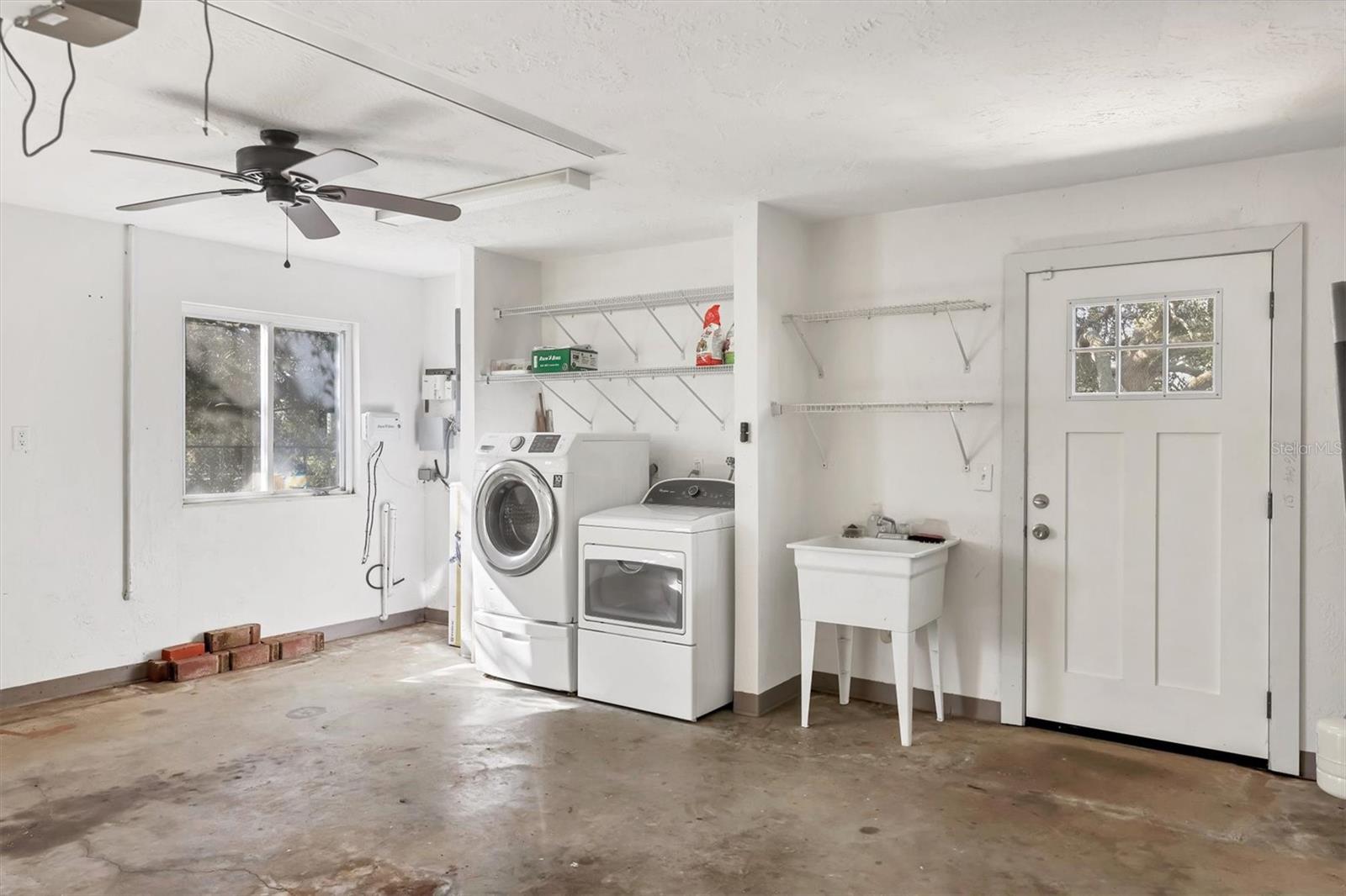 COQUINA KEY SEC 2 - Residential Lease