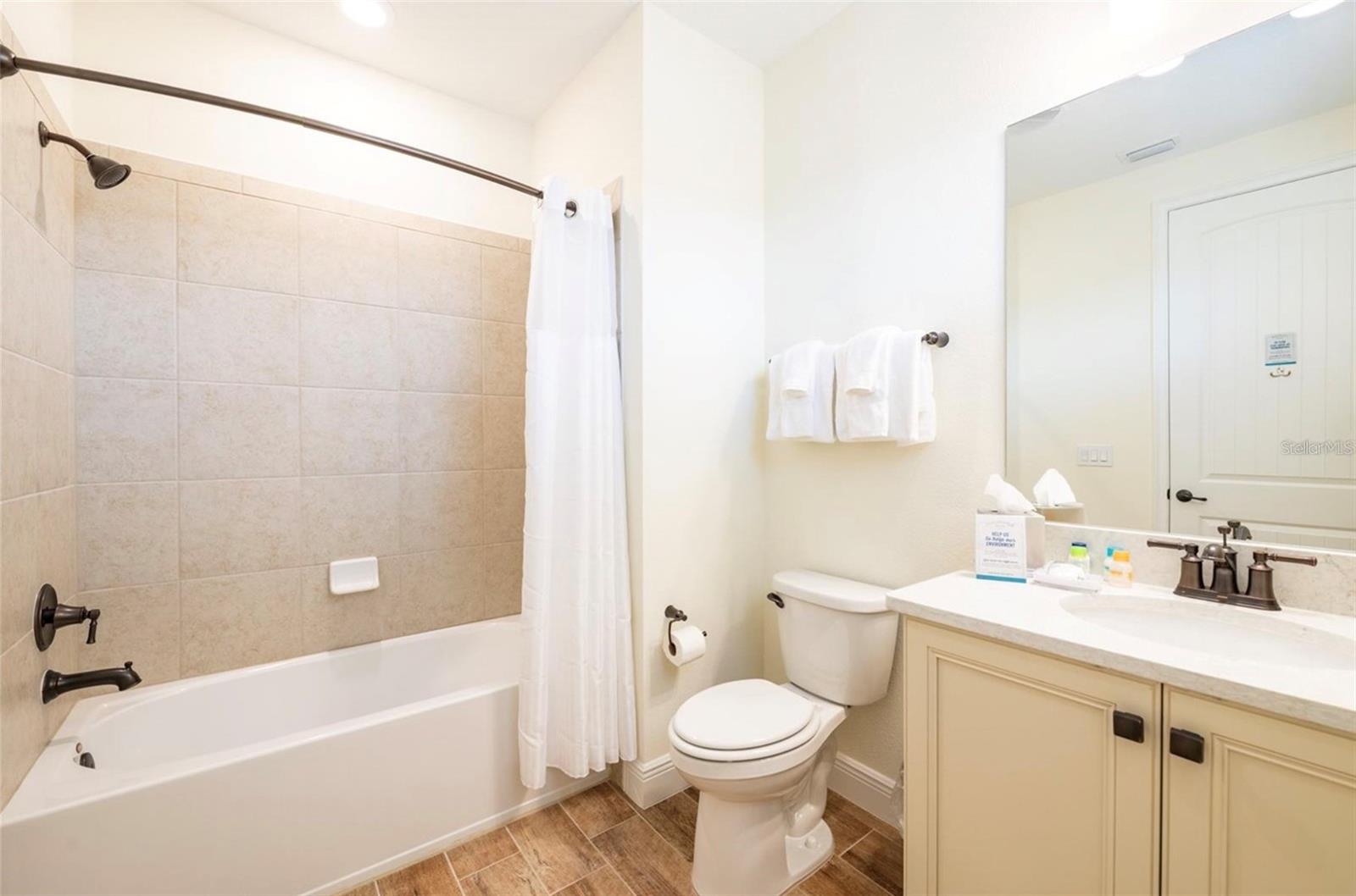 ROLLING OAKS PH 6 - Residential