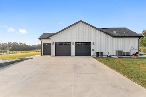 Tiny photo for 15224 NW 56th Court Road, Reddick, FL 32686 (MLS # OM734829)