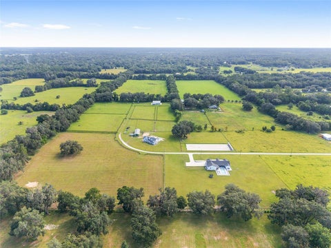 Tiny photo for 15224 NW 56th Court Road, Reddick, FL 32686 (MLS # OM734829)