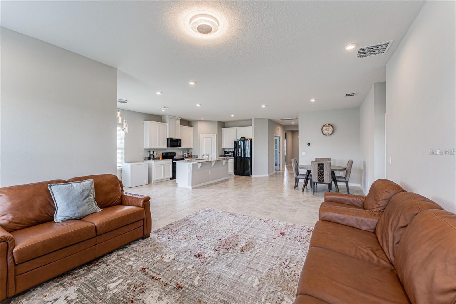 CYPRESS PRESERVE PH 2B 1 & 28 - Residential Lease