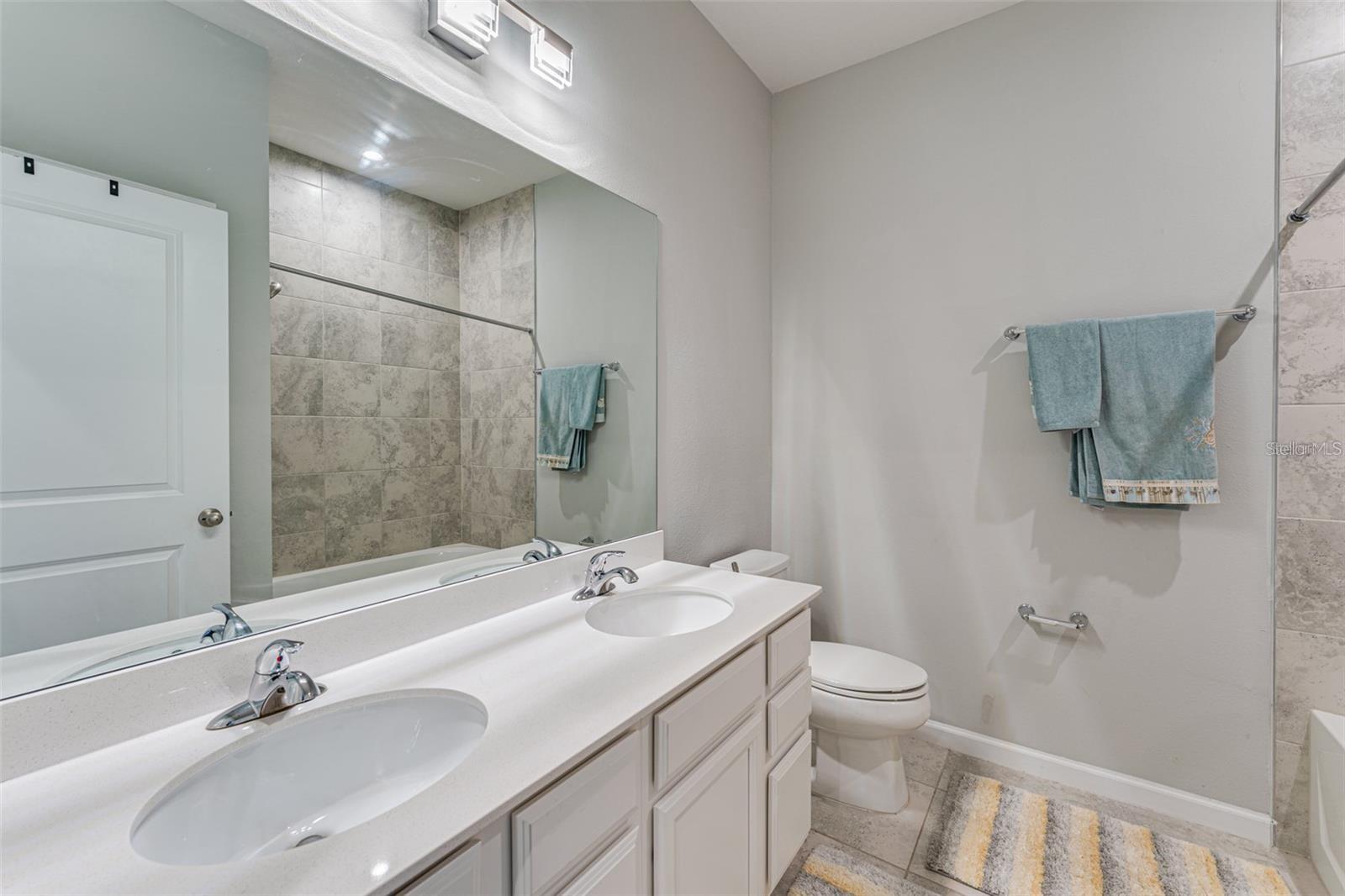 CYPRESS PRESERVE PH 2B 1 & 28 - Residential Lease