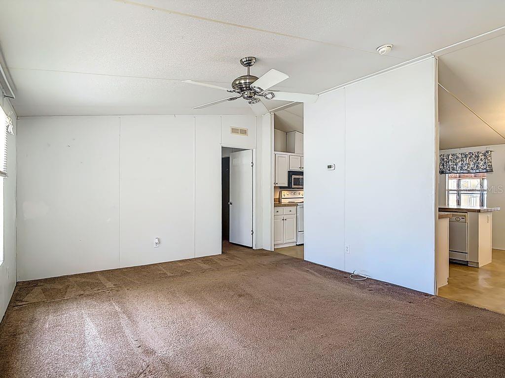 MOBILE HOME - Residential