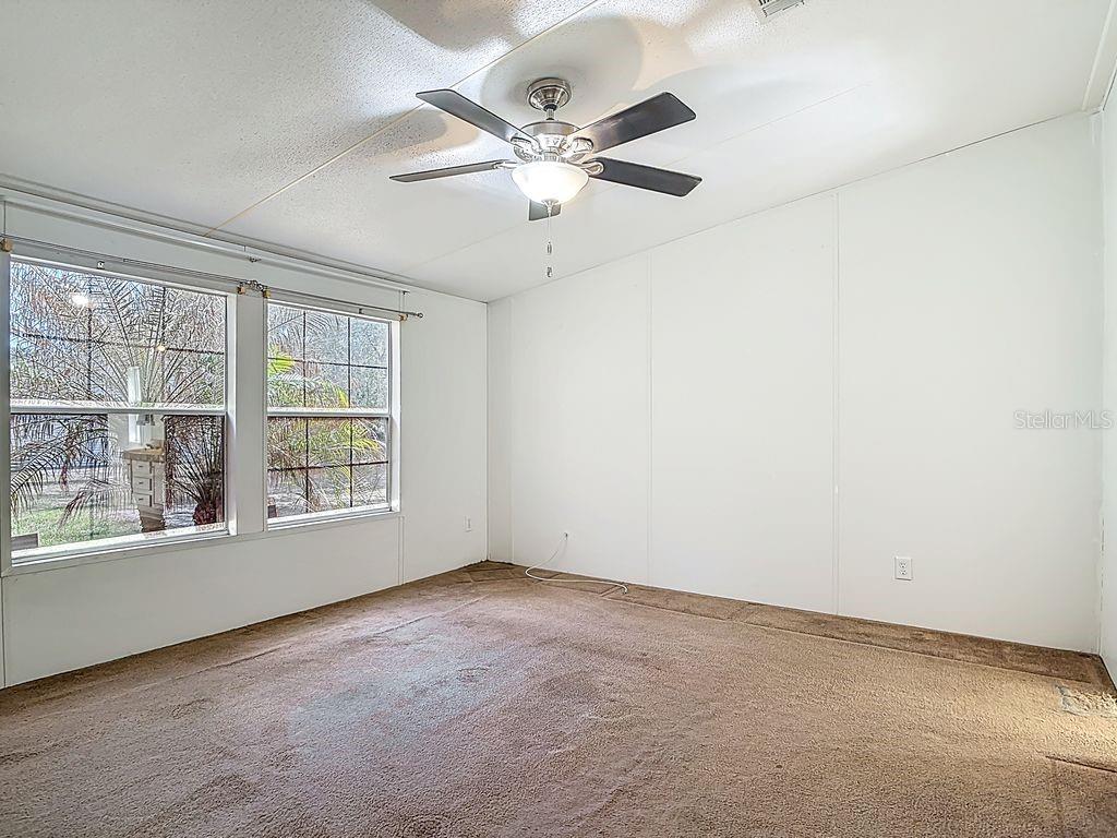 MOBILE HOME - Residential