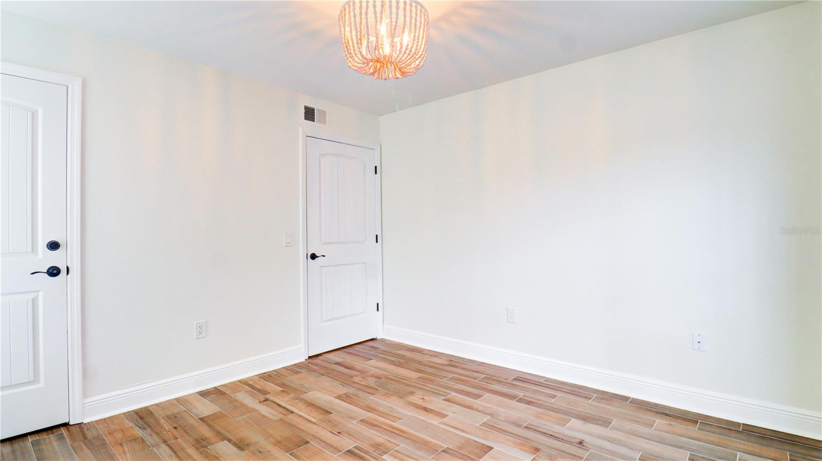 THE HIGHLANDS AT HUNTERS GREE - Residential
