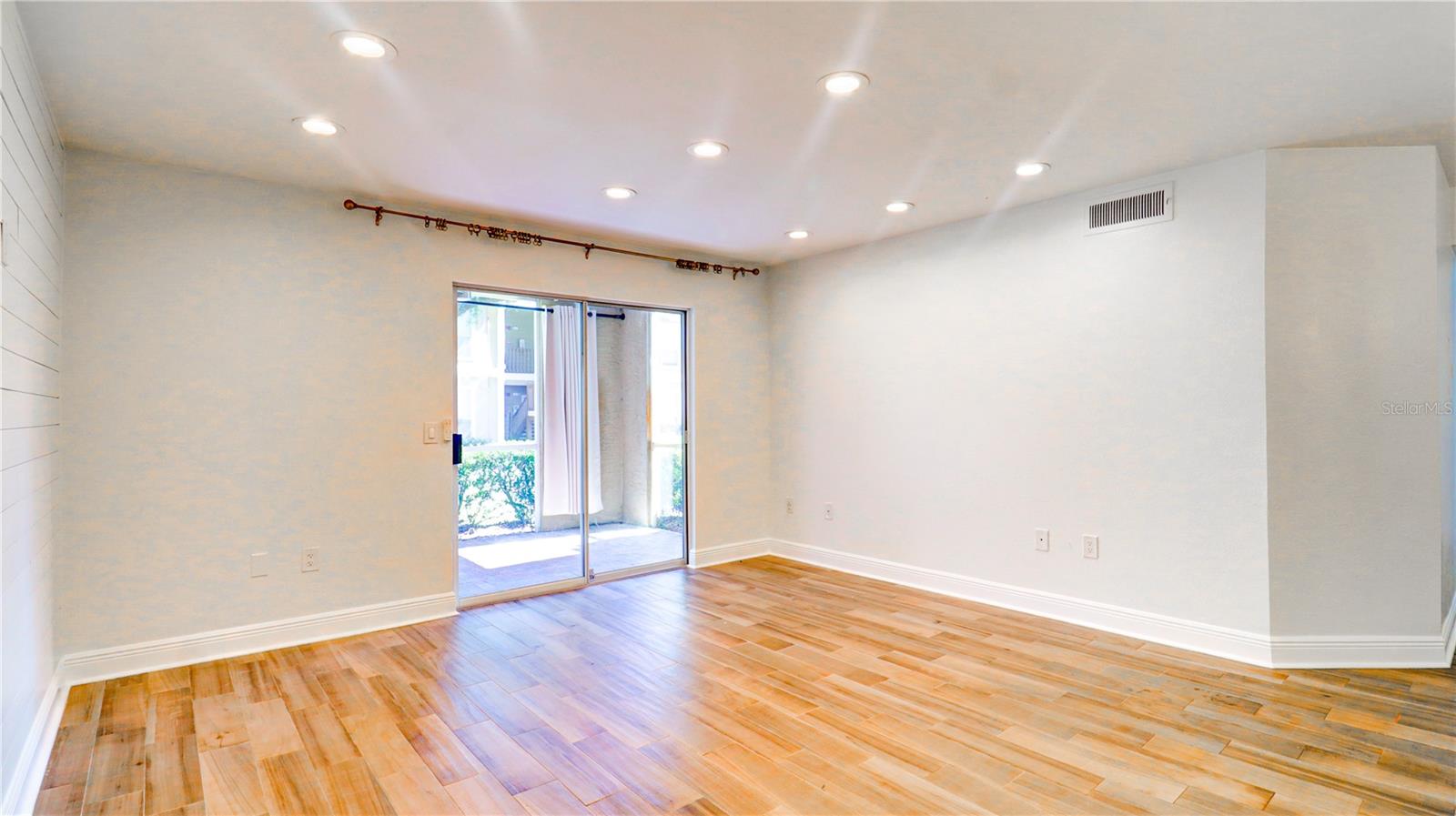 9481 HIGHLAND OAK DRIVE 1001
