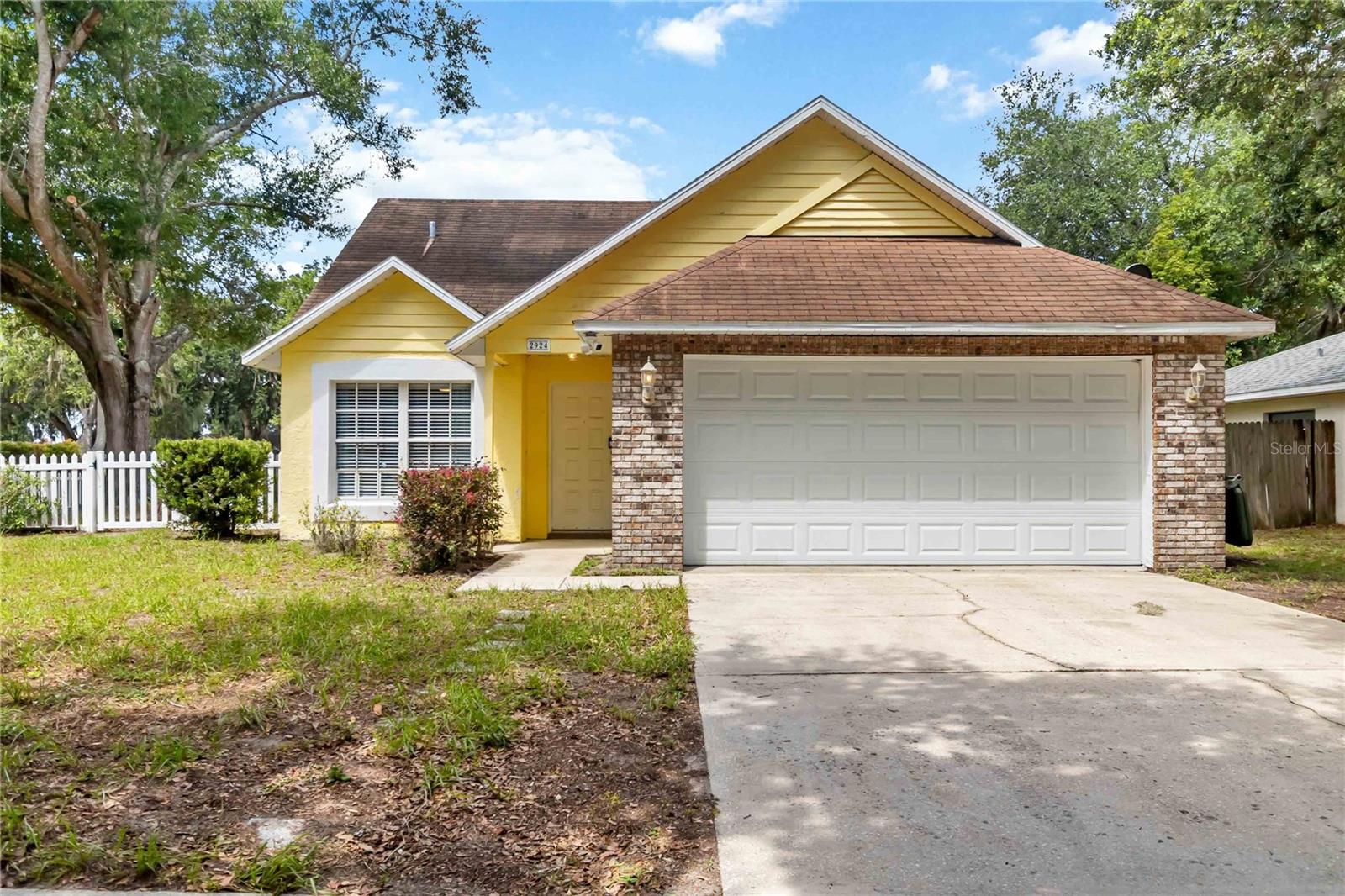 2924 DANA LANE