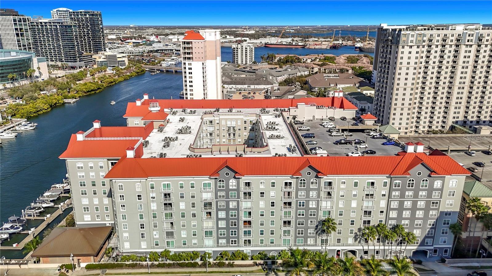 PARKCREST HARBOUR ISLAND CONDO - Residential Lease