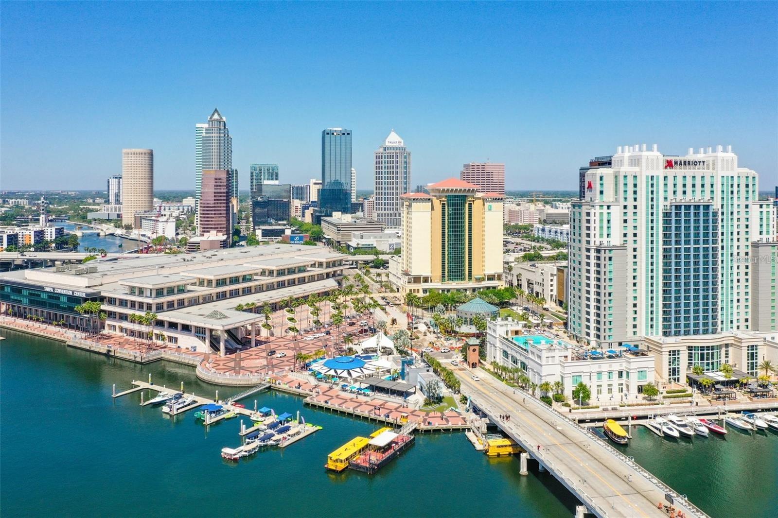 PARKCREST HARBOUR ISLAND CONDO - Residential Lease