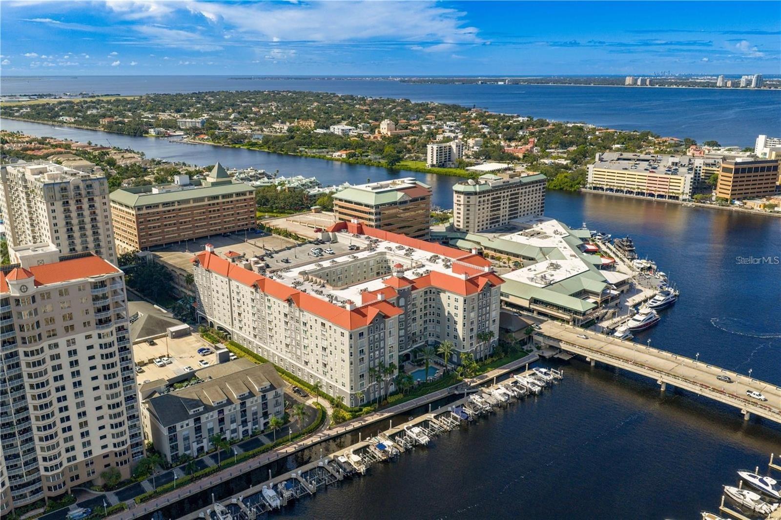 PARKCREST HARBOUR ISLAND CONDO - Residential Lease