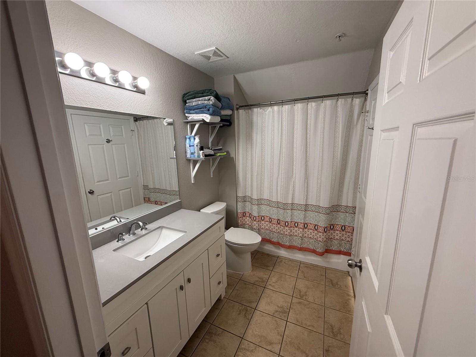 PARKCREST HARBOUR ISLAND CONDO - Residential Lease