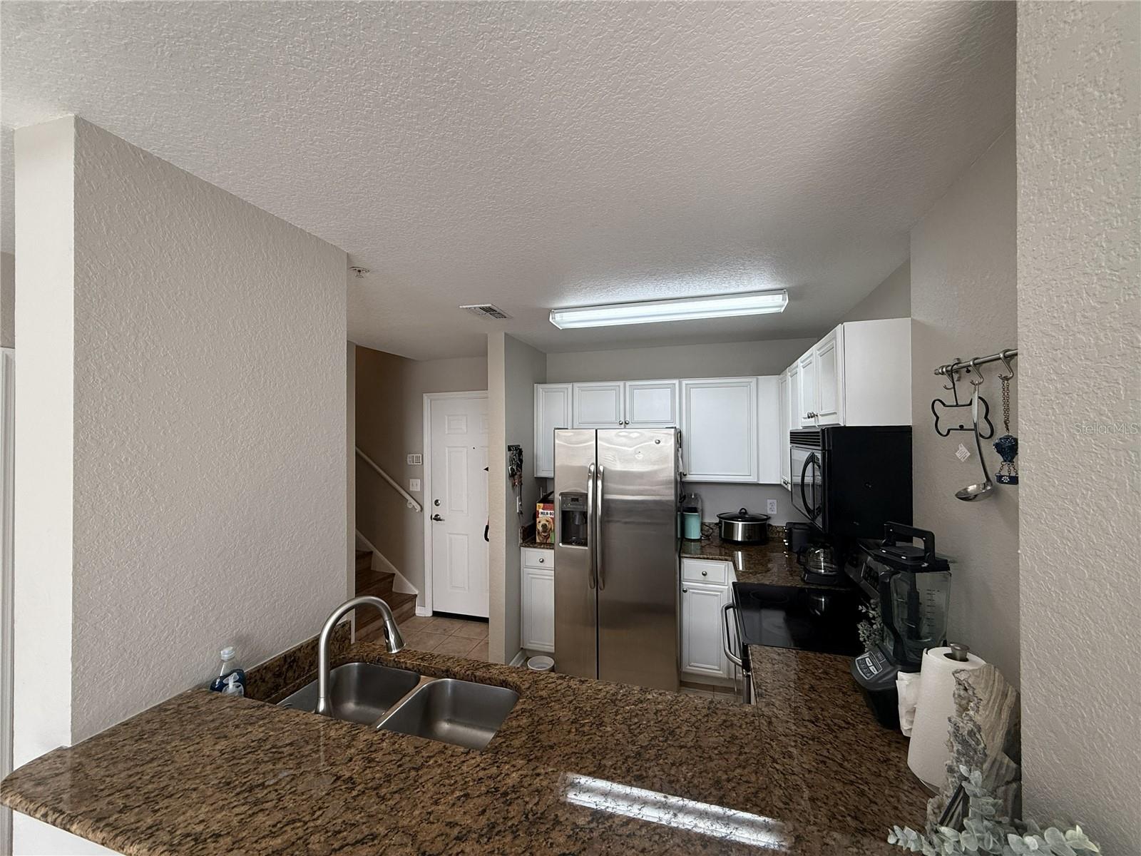 PARKCREST HARBOUR ISLAND CONDO - Residential Lease