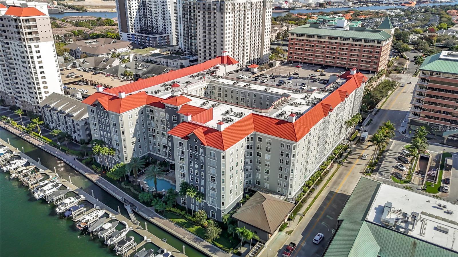 PARKCREST HARBOUR ISLAND CONDO - Residential Lease