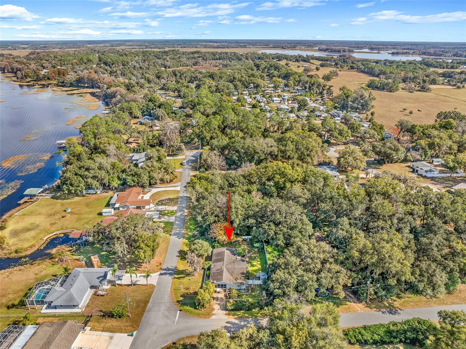 BRYANTS LAKE VIEW MANOR - Residential