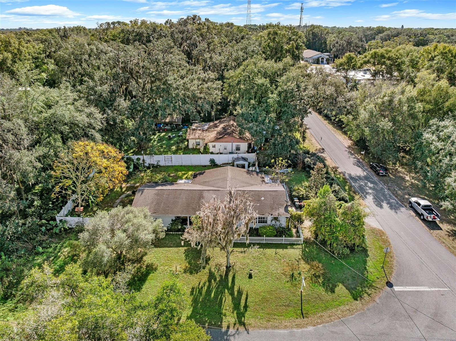 BRYANTS LAKE VIEW MANOR - Residential