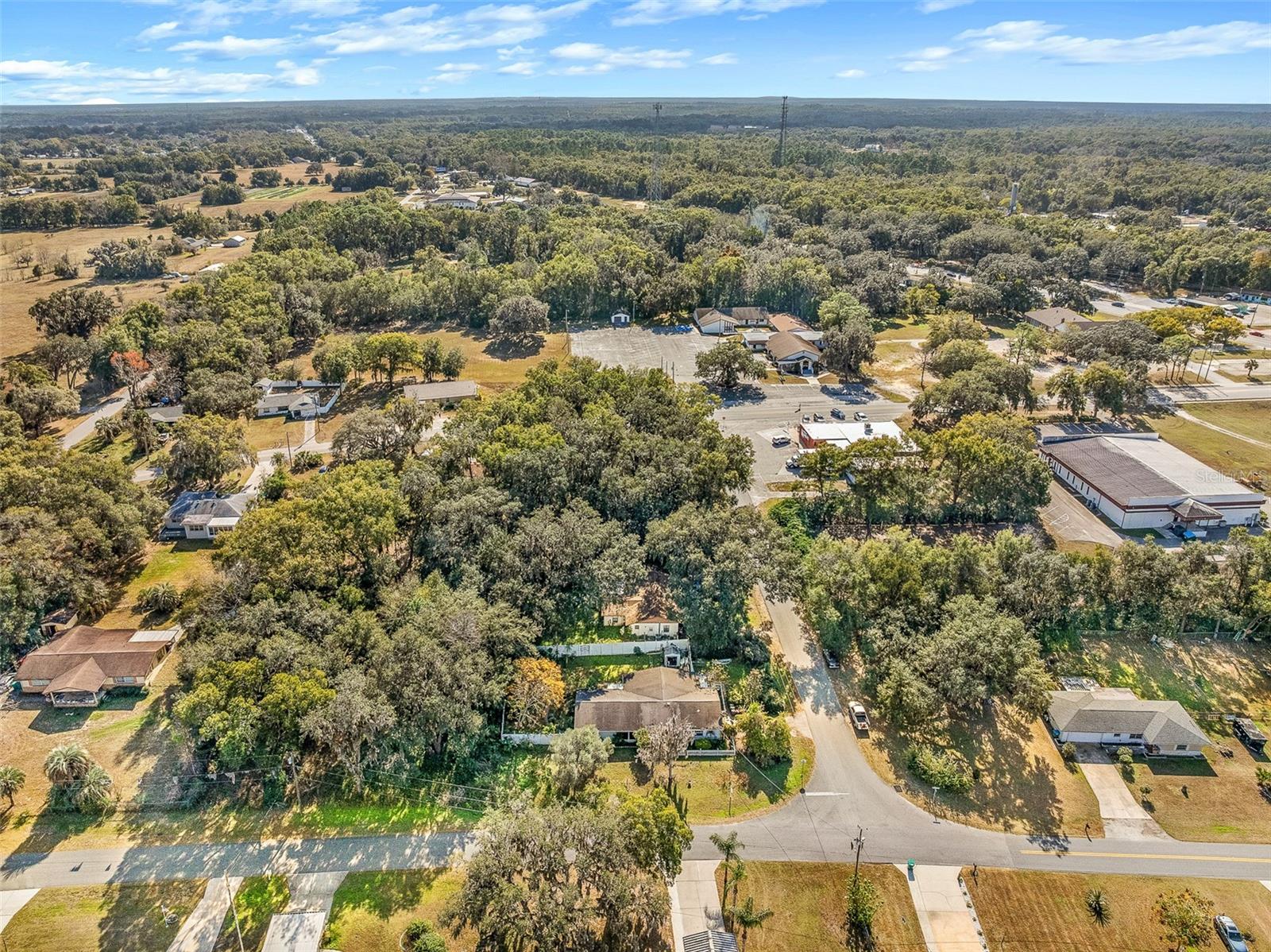 BRYANTS LAKE VIEW MANOR - Residential