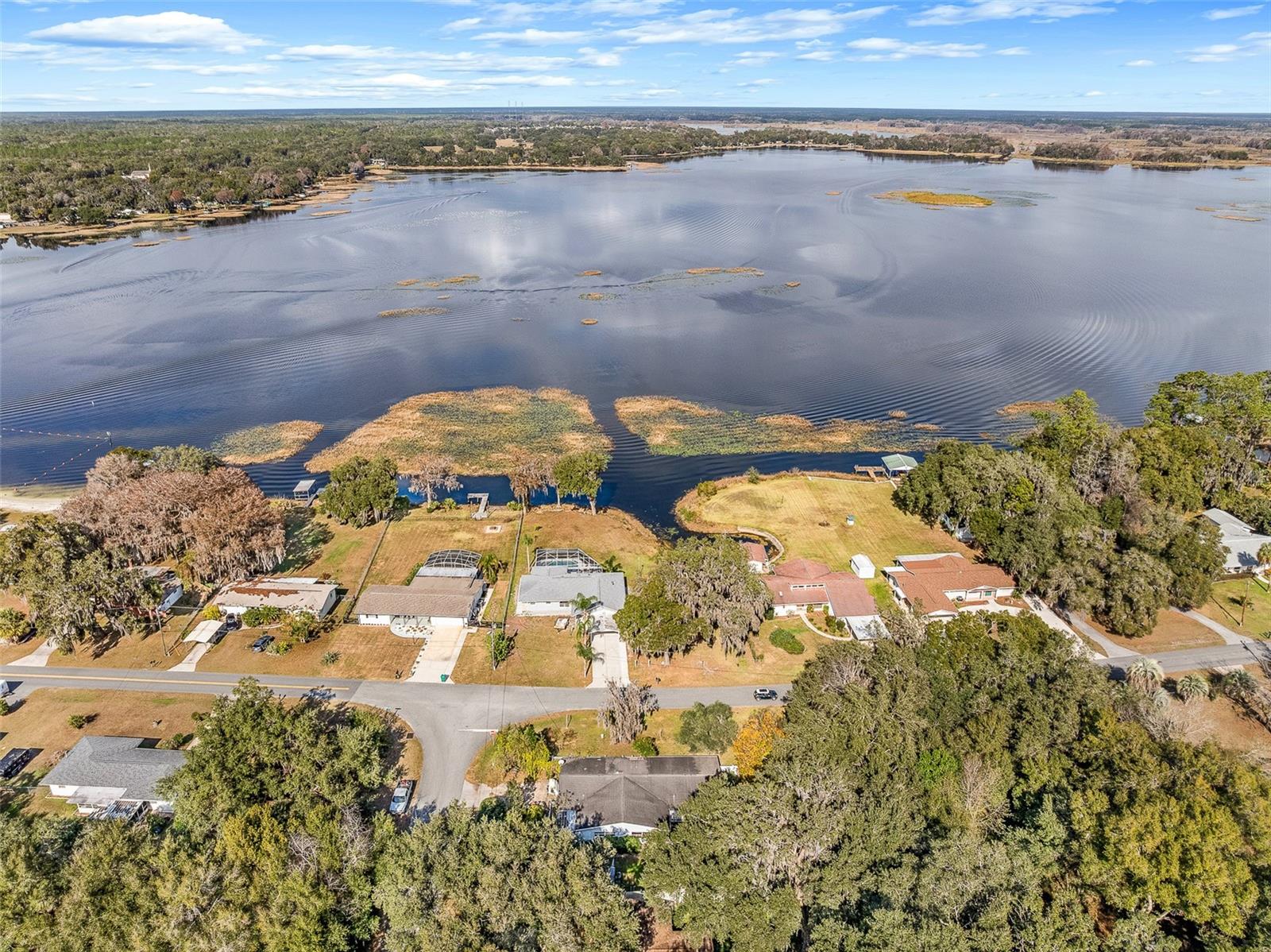 BRYANTS LAKE VIEW MANOR - Residential