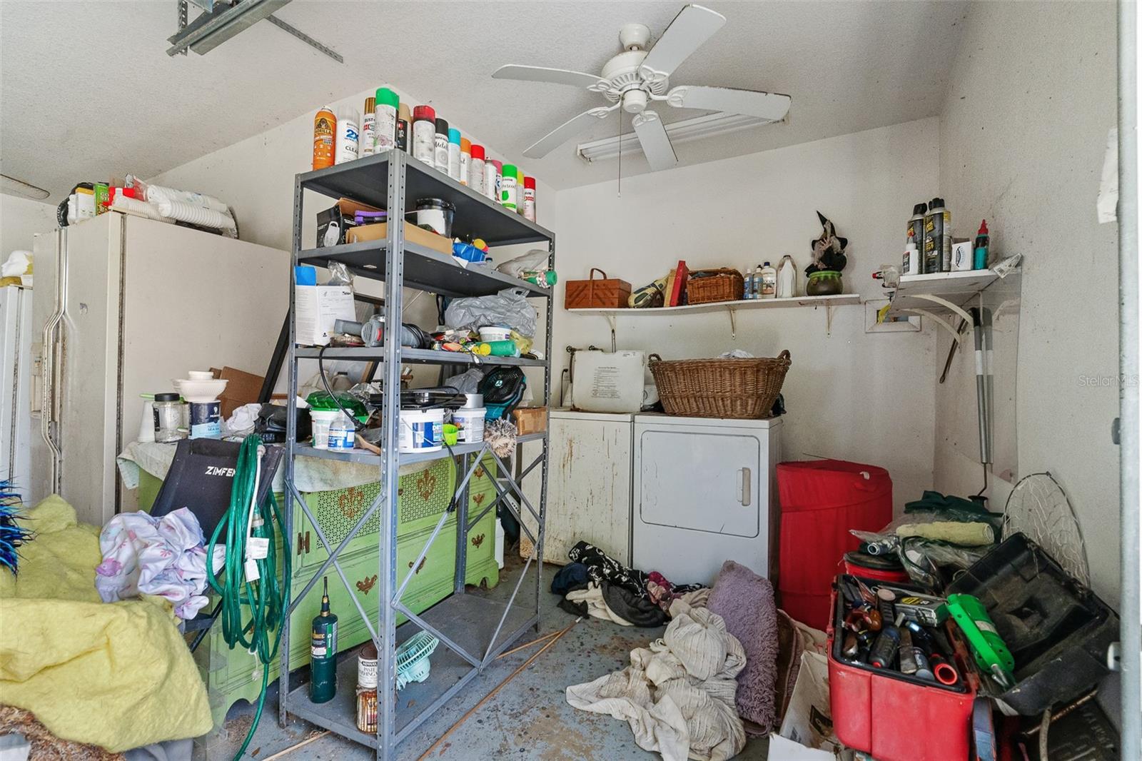 BRYANTS LAKE VIEW MANOR - Residential