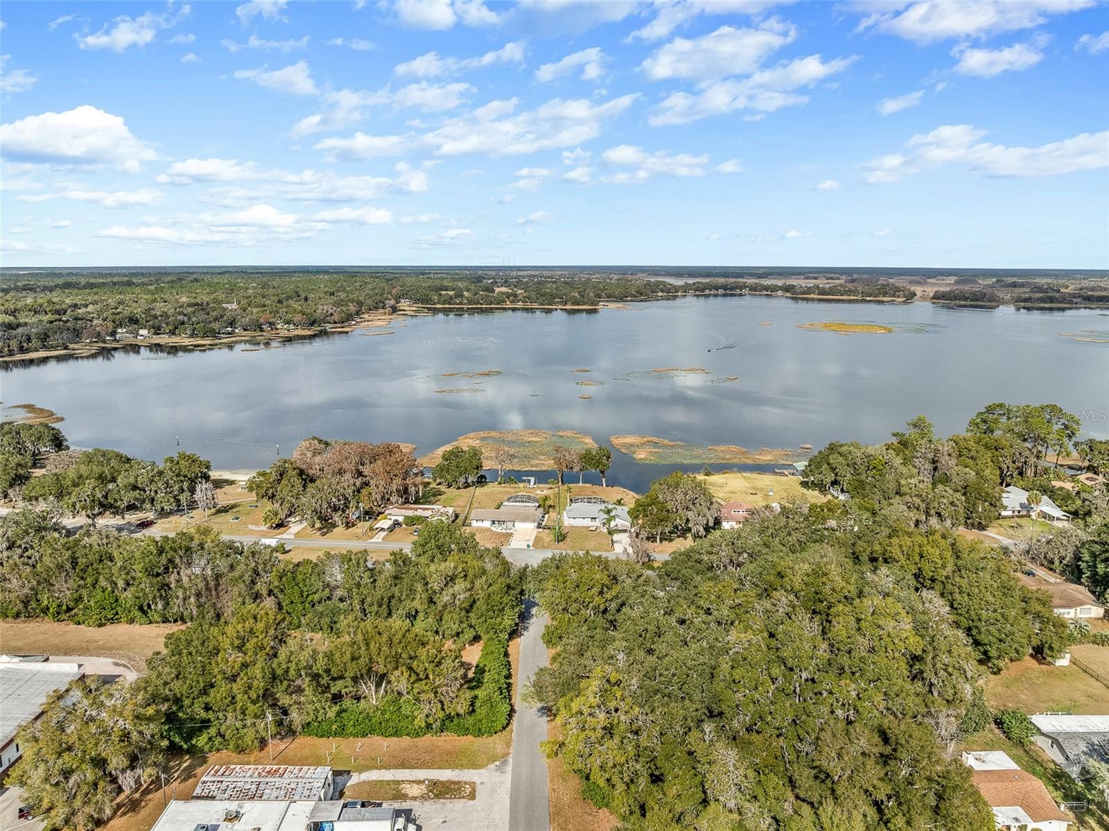 BRYANTS LAKE VIEW MANOR - Residential