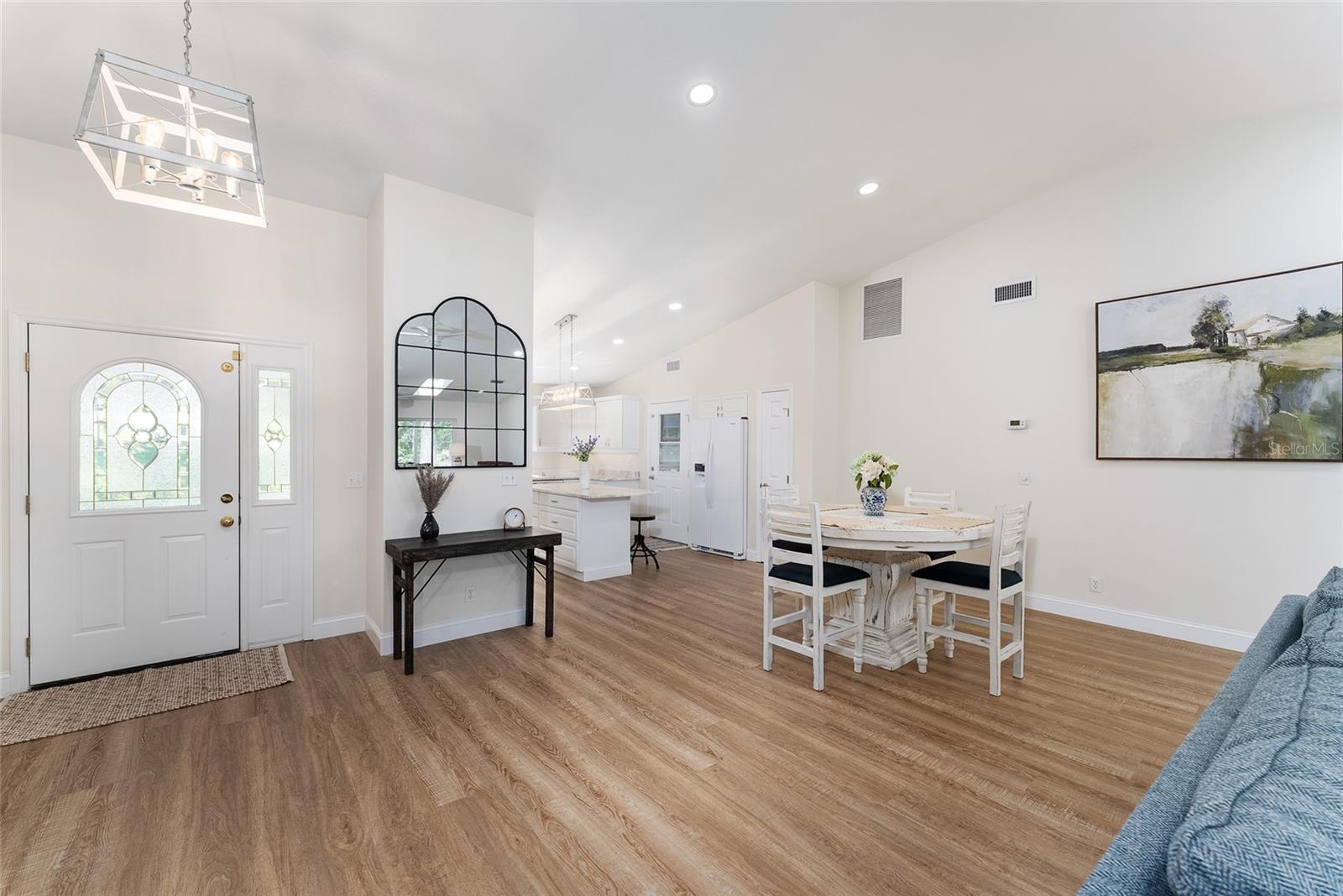 VILLAGE/ASCOT HEATH UN 43 PT - Residential Lease