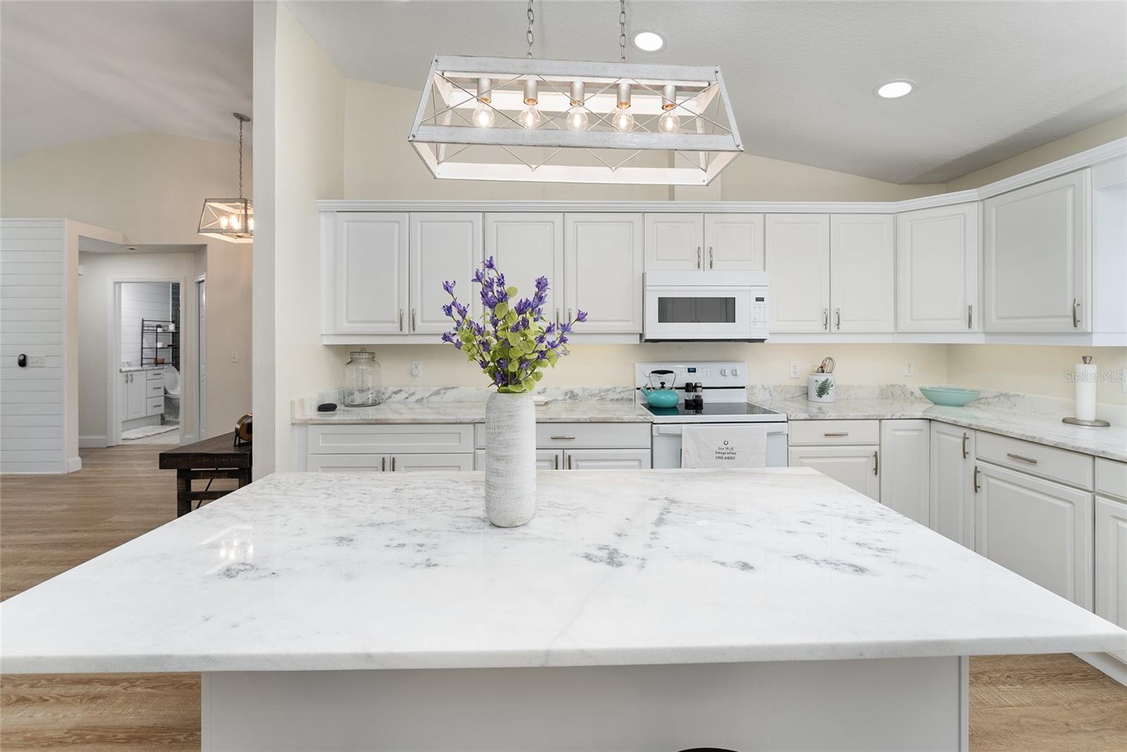 VILLAGE/ASCOT HEATH UN 43 PT - Residential Lease