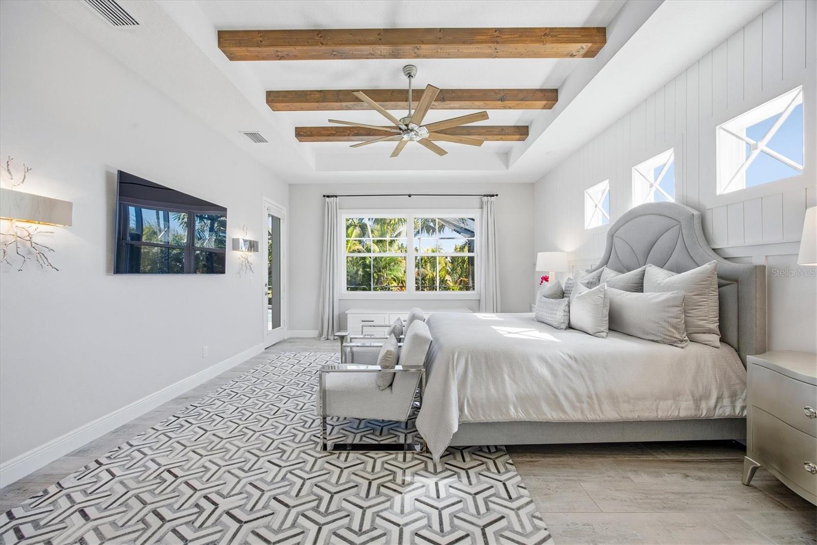 HAMPTON LAKES / AKA INDIAN LAKES - Residential