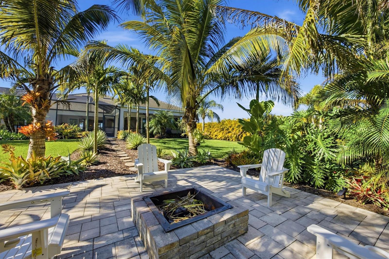 HAMPTON LAKES / AKA INDIAN LAKES - Residential