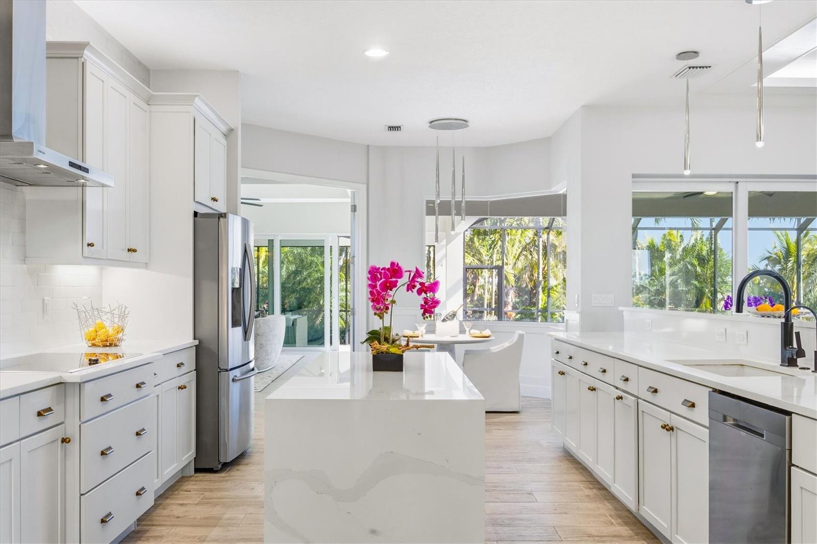 HAMPTON LAKES / AKA INDIAN LAKES - Residential