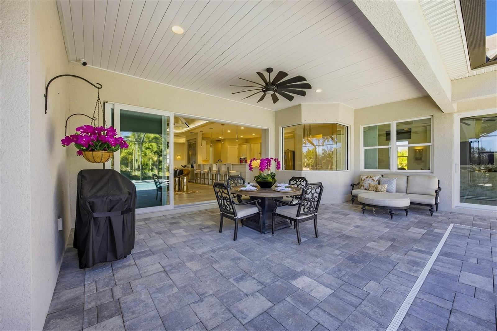 HAMPTON LAKES / AKA INDIAN LAKES - Residential