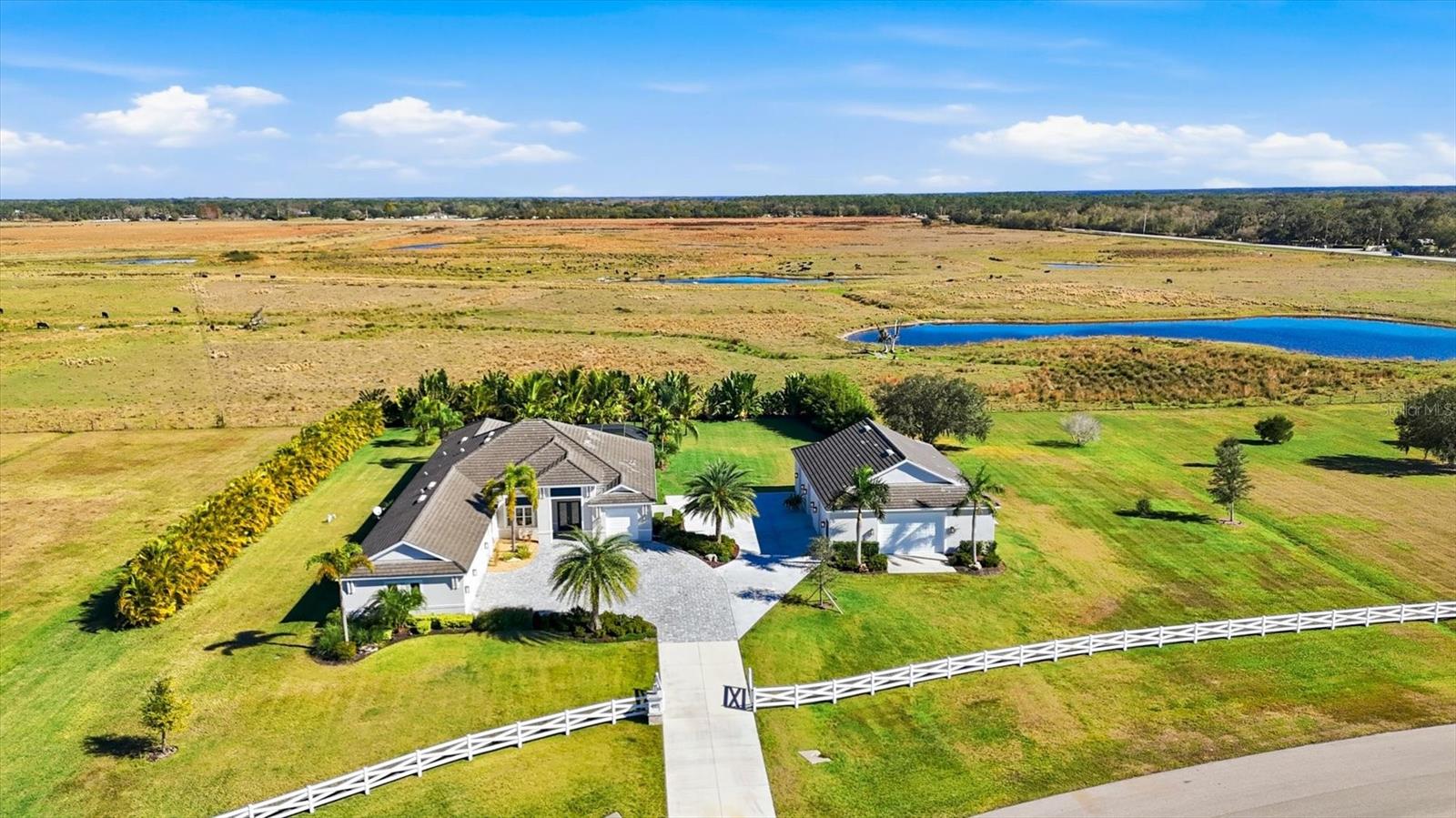 HAMPTON LAKES / AKA INDIAN LAKES - Residential