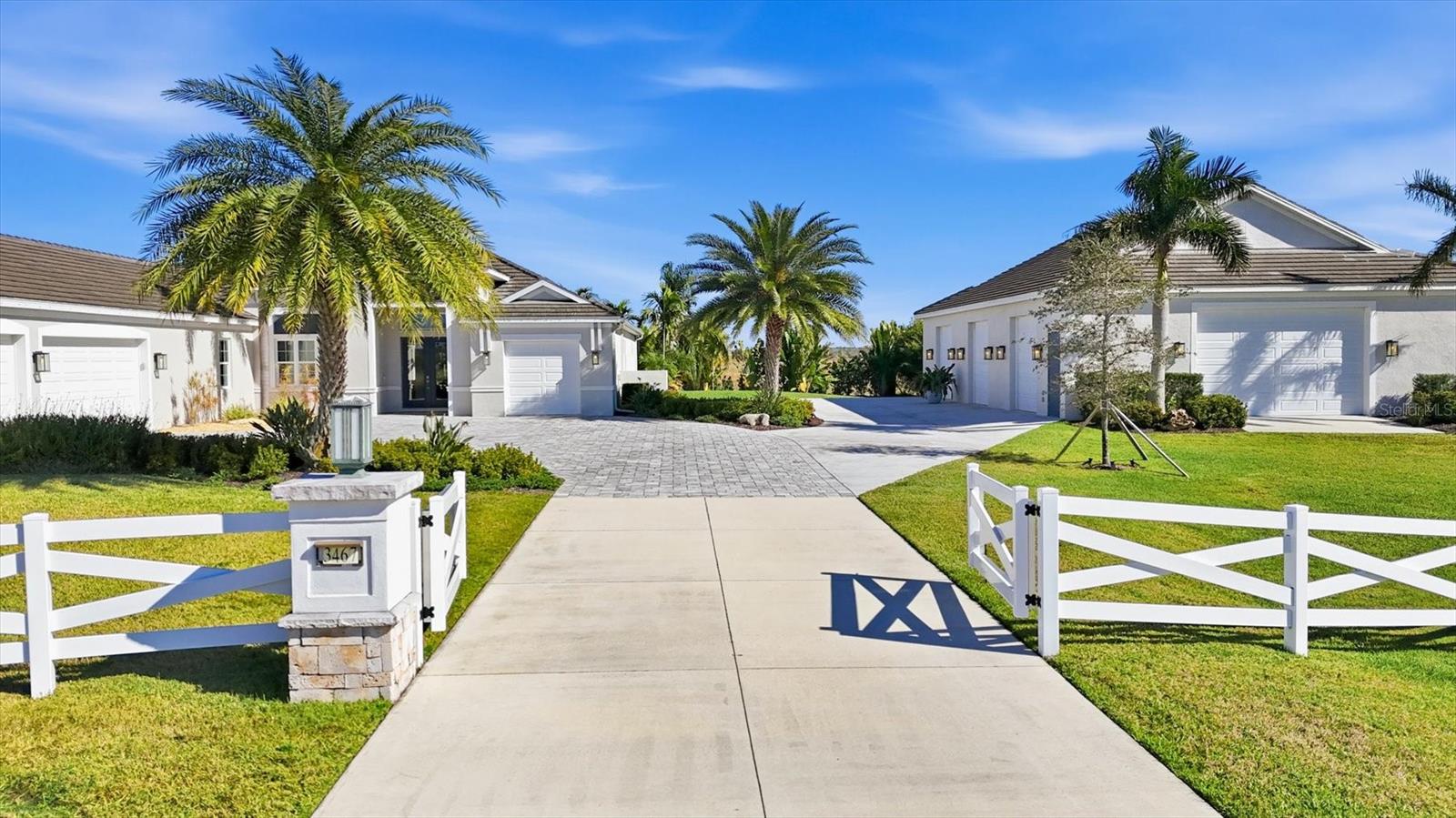 HAMPTON LAKES / AKA INDIAN LAKES - Residential