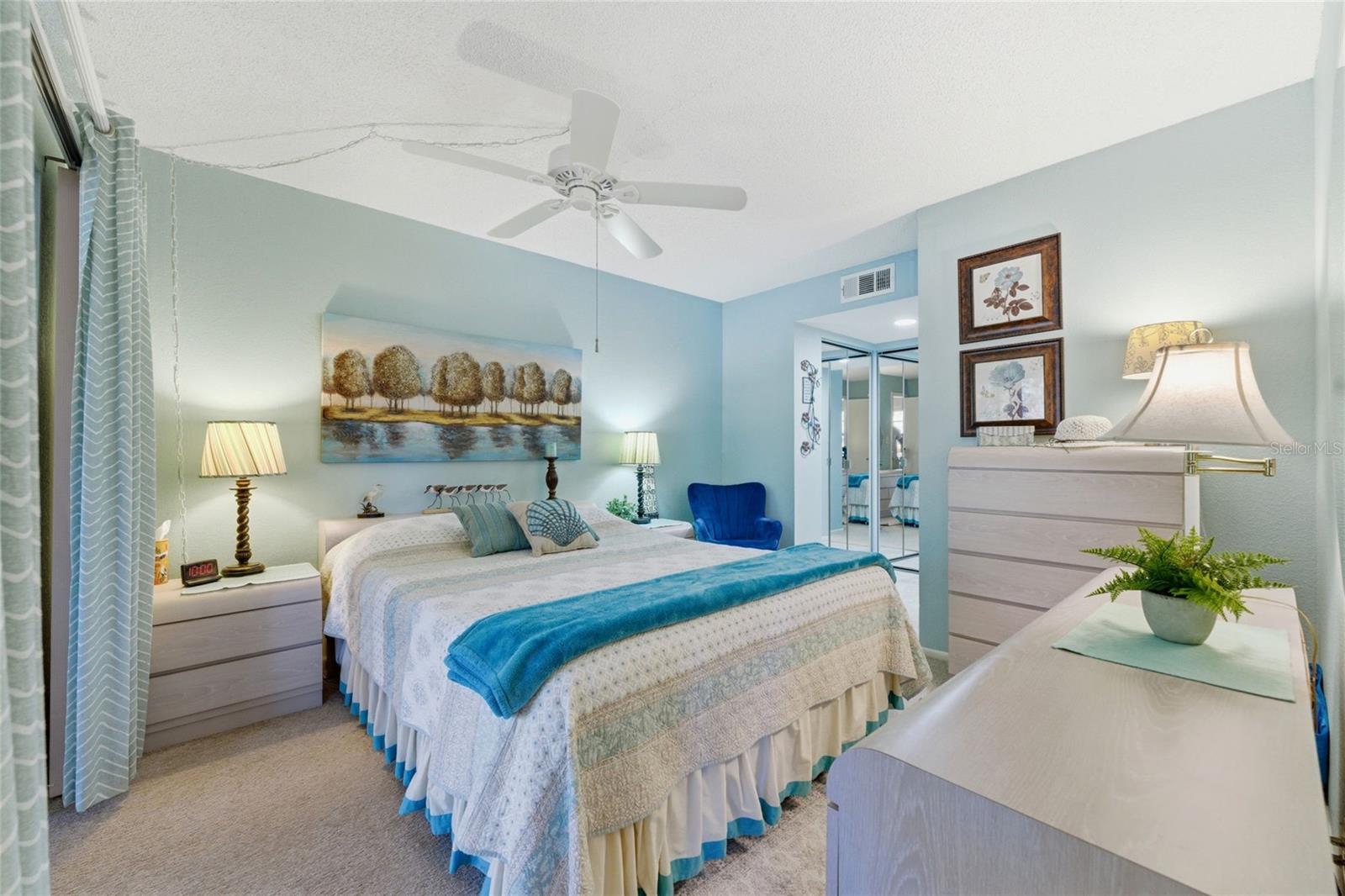 OAKS 03 - Residential