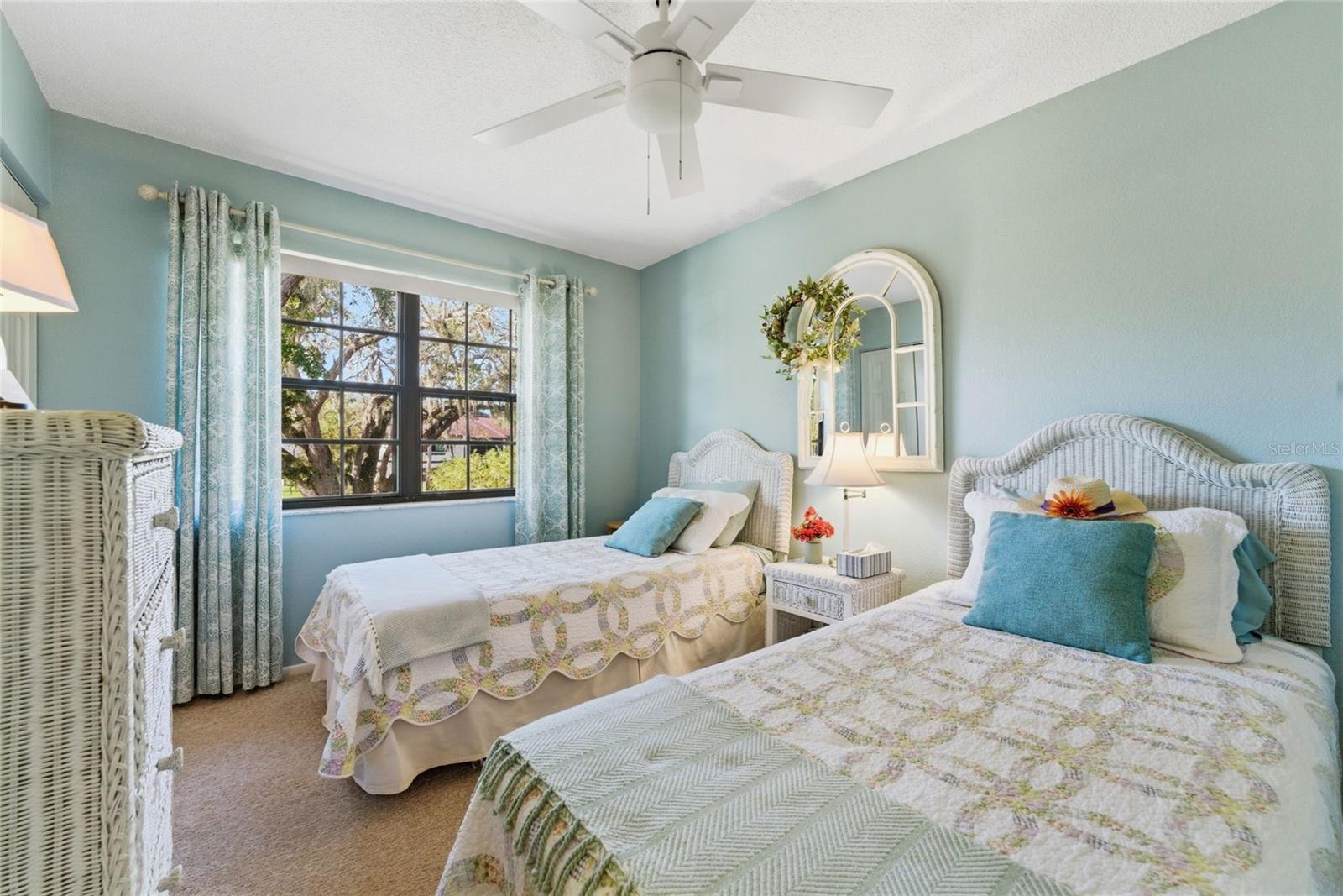 OAKS 03 - Residential