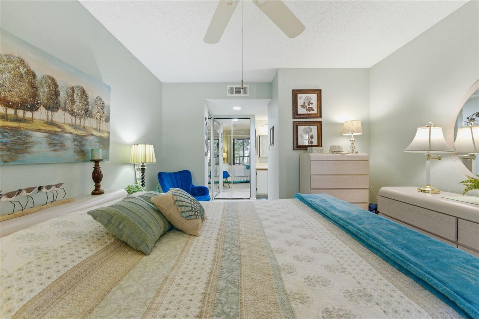 OAKS 03 - Residential