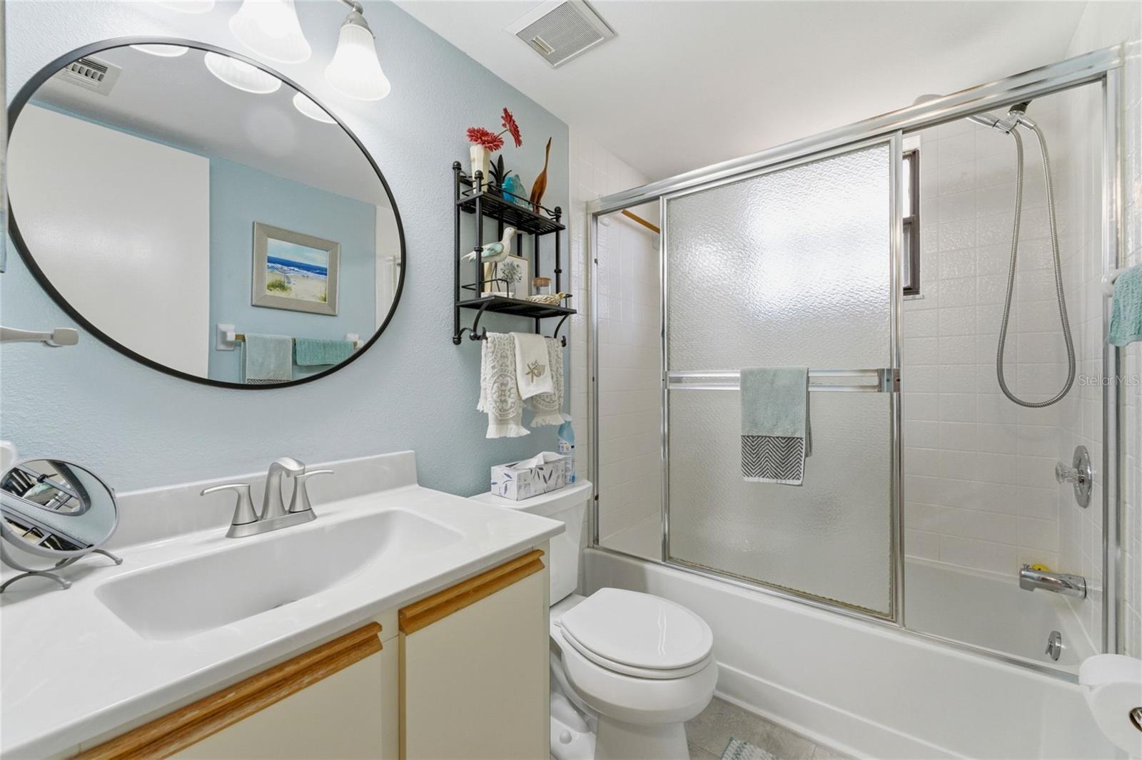 OAKS 03 - Residential