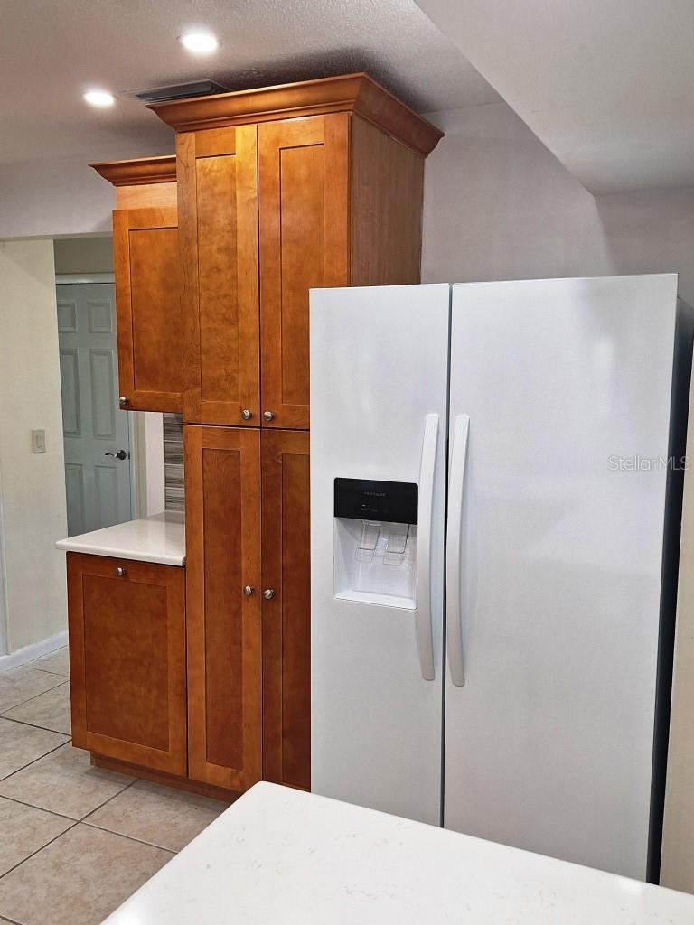 CHARTER OAKS - Residential Lease