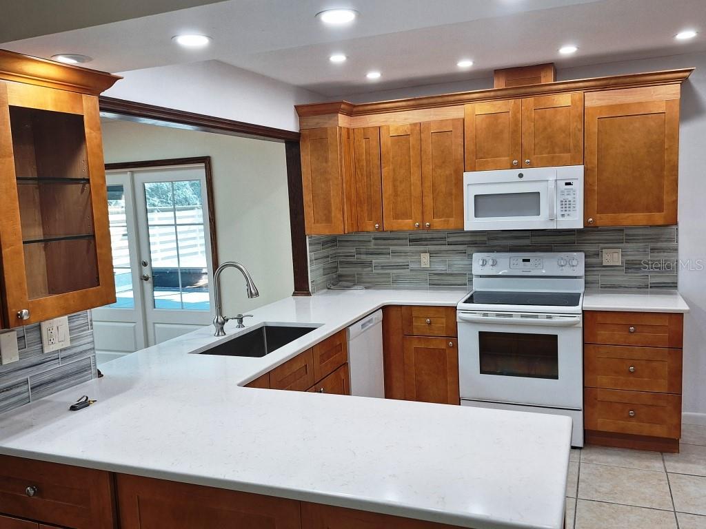 CHARTER OAKS - Residential Lease