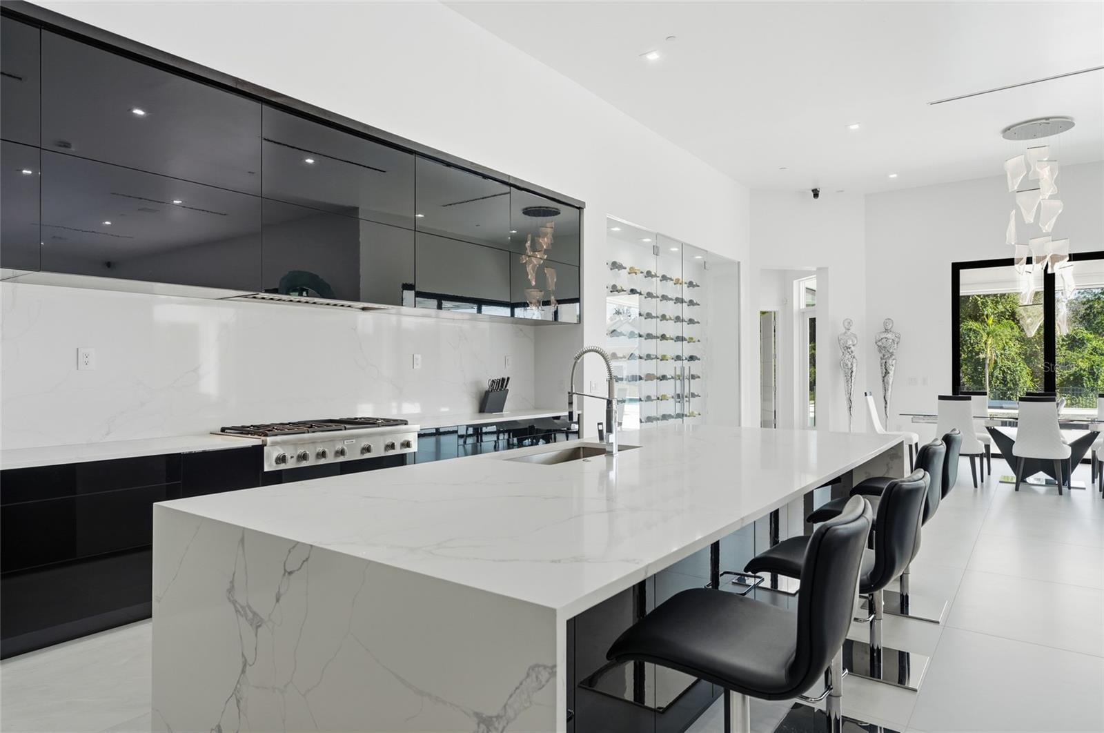 WATERSIDE II - Residential