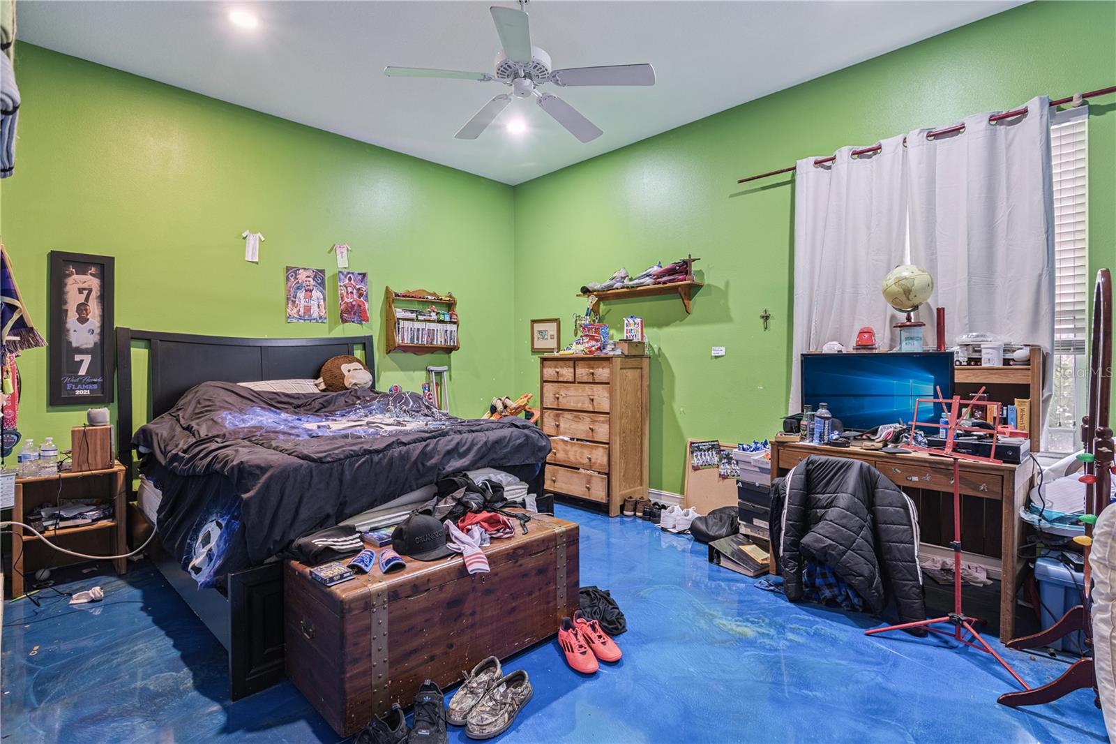 OAK VIEW ESTATES - Residential