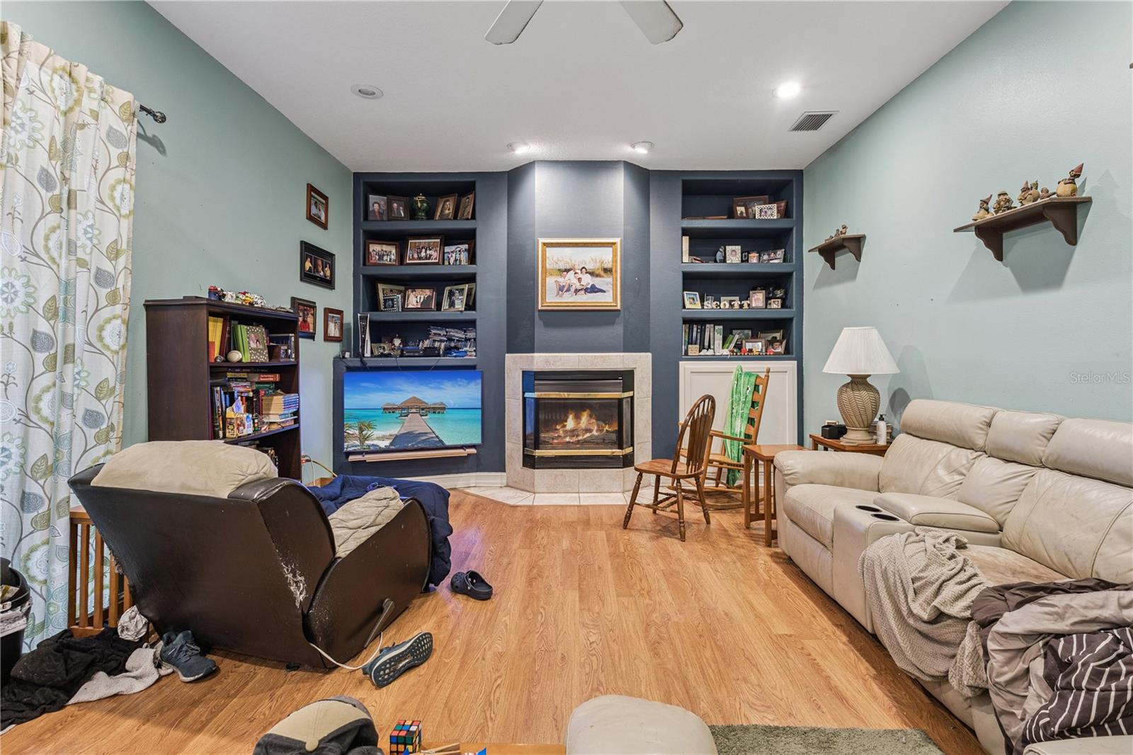 OAK VIEW ESTATES - Residential