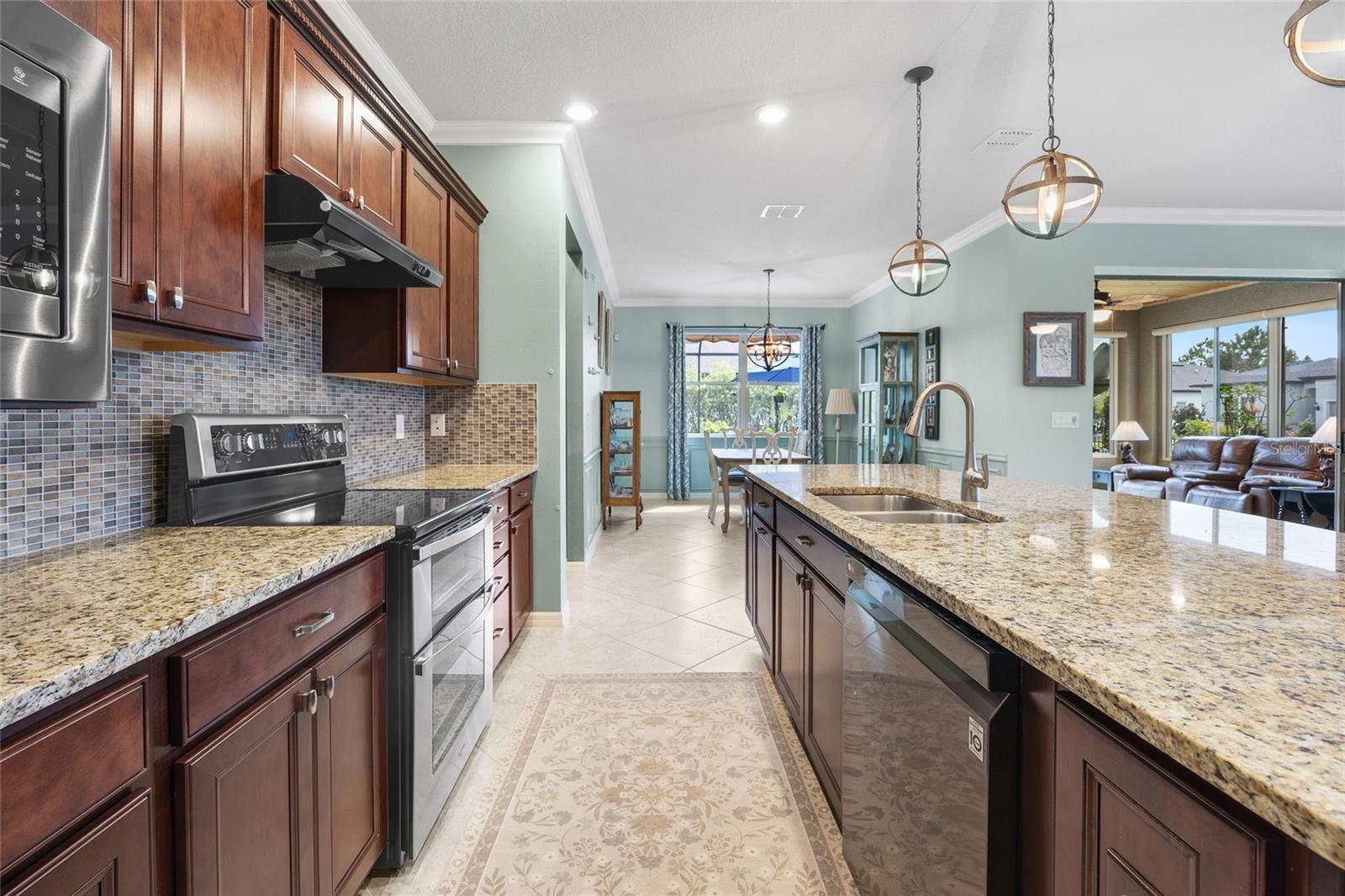 STONE CREEK - Residential
