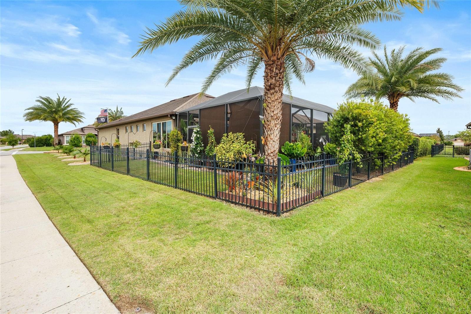 STONE CREEK - Residential