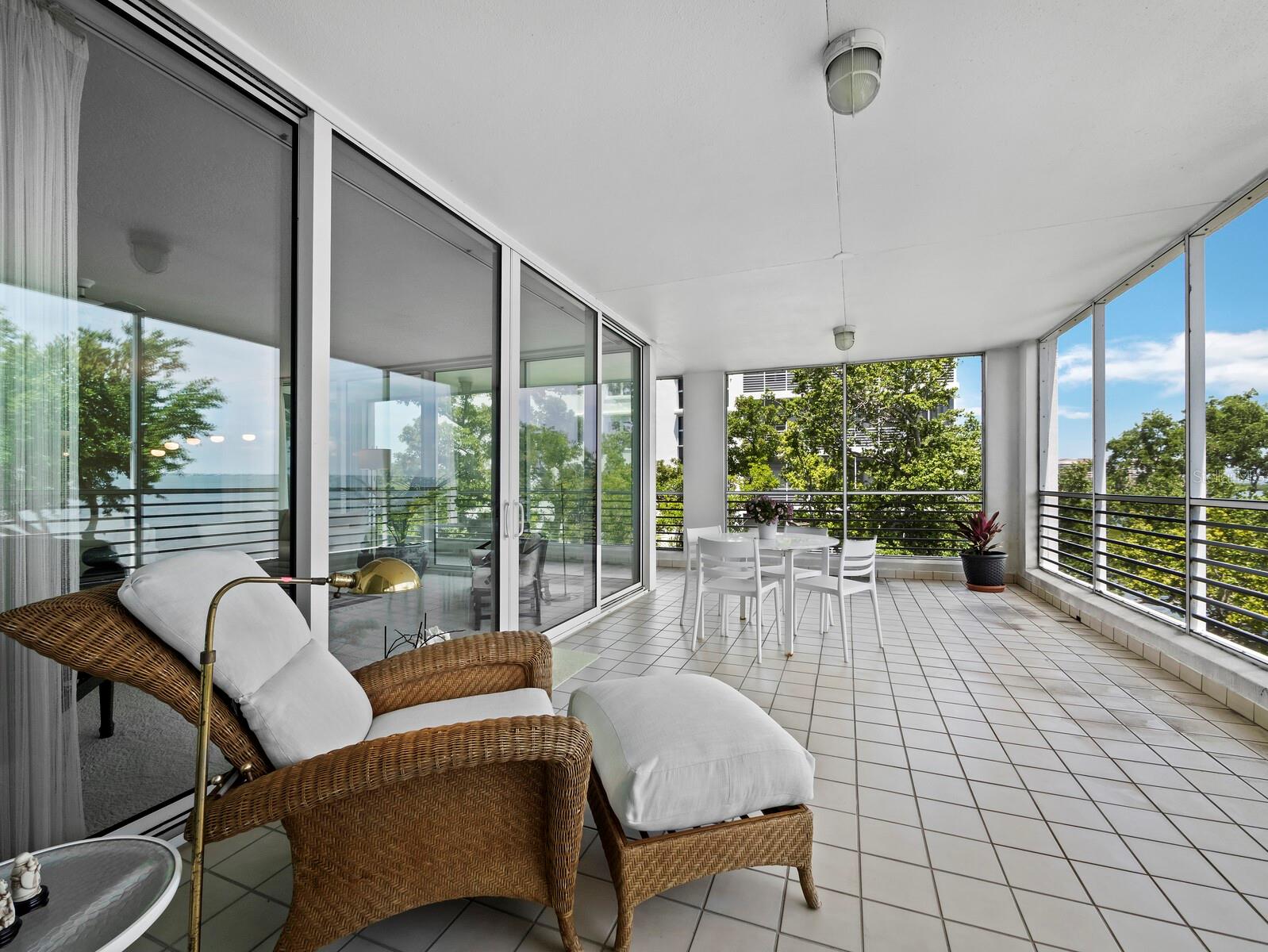 MARINA BAY - Residential