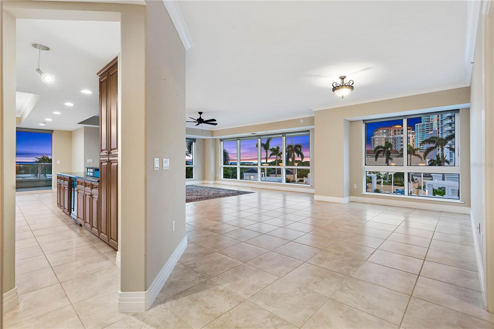 400 BEACH DRIVE CONDO - Residential