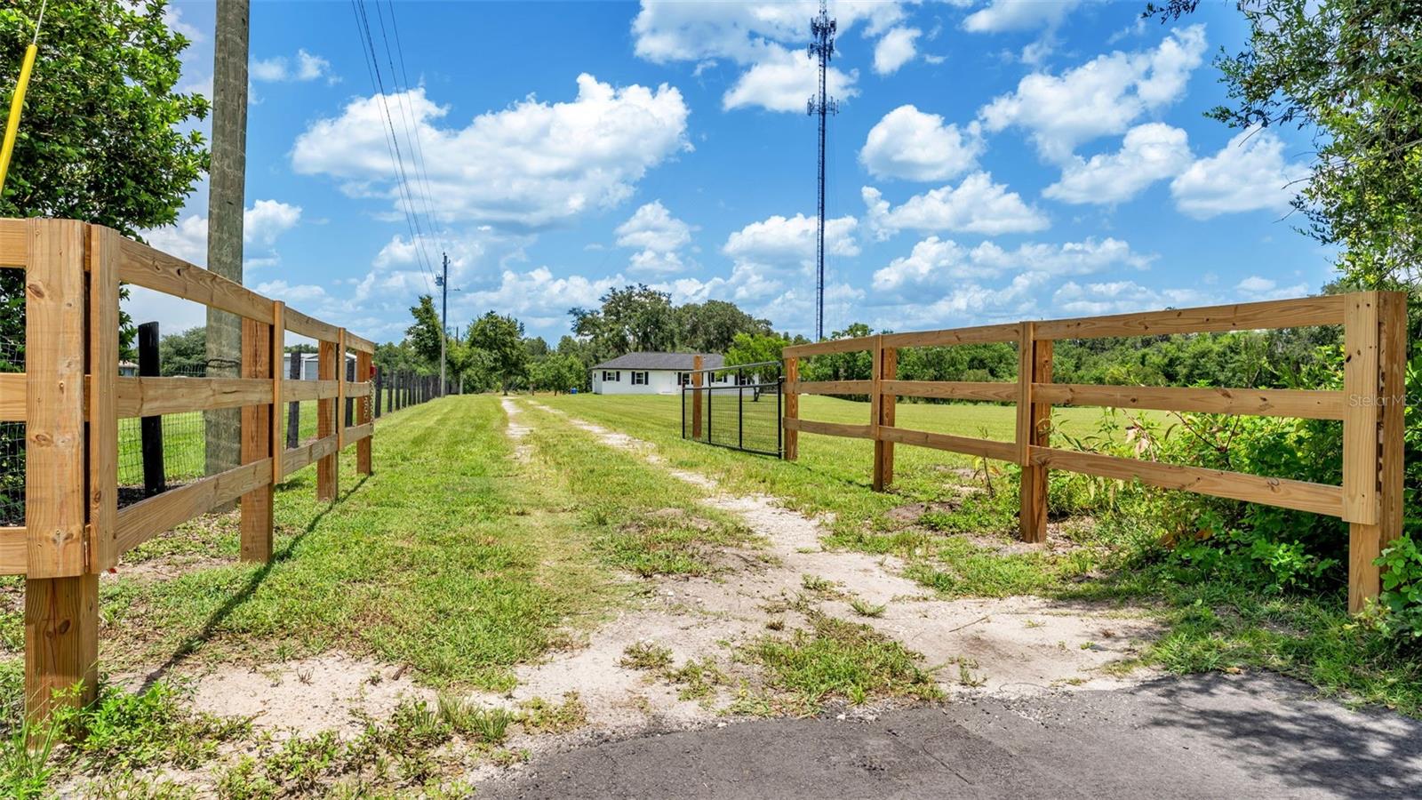 11637 US HIGHWAY 98 N