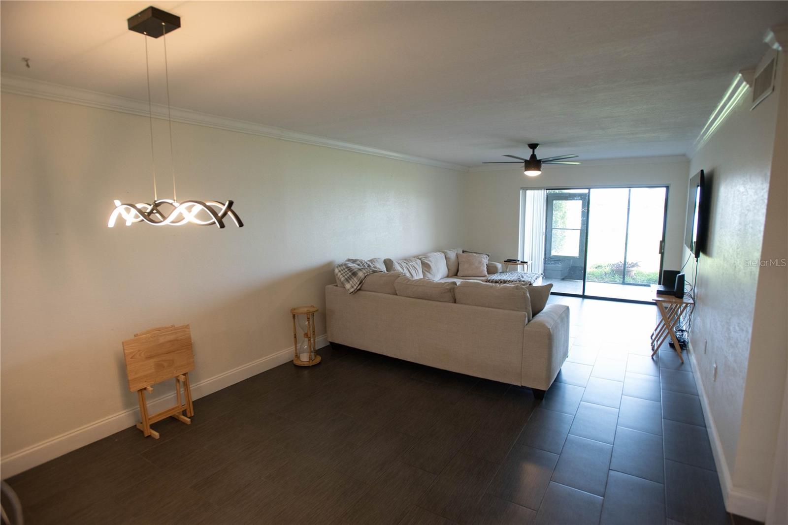 FAIRVIEW VISTA CONDO PH 01 - Residential Lease